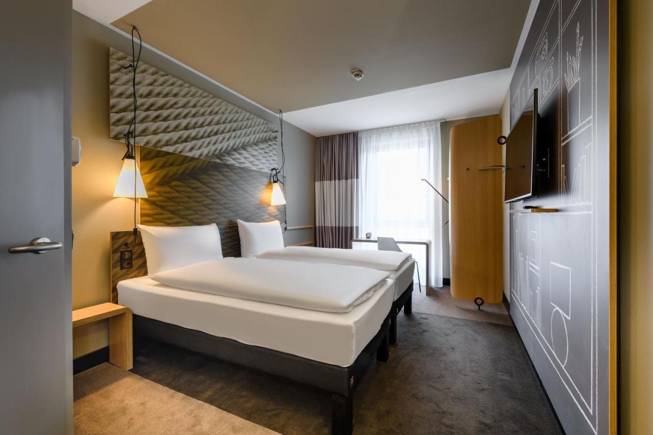 Ibis Regensburg Zentrum Extérieur photo